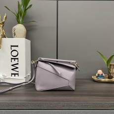 Loewe Puzzle Bags